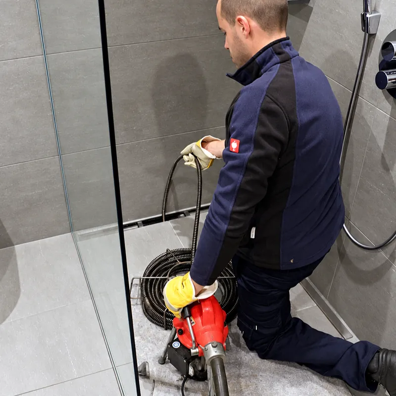 Spiralmaschine im Einsatz an der Dusche